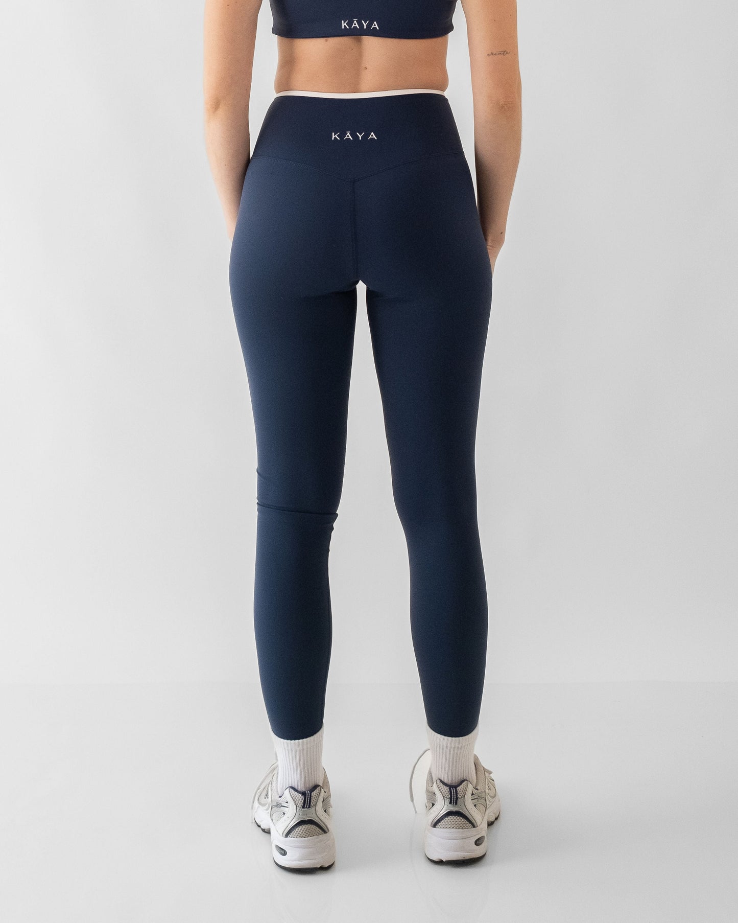 V Waist Legging