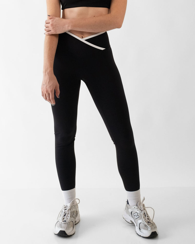 V Waist Legging - Black