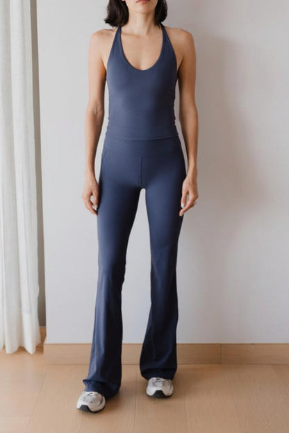 Essential Flared Pant
