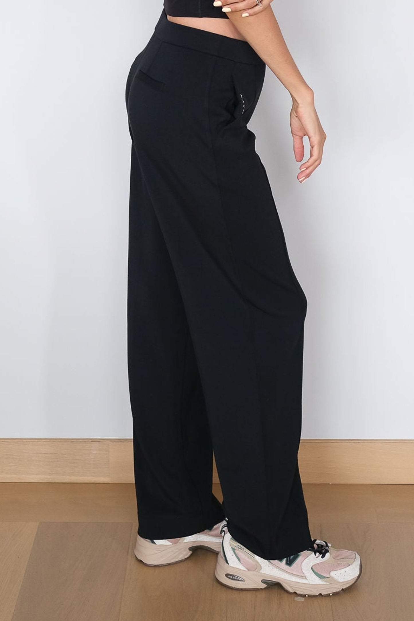 Soft Errand Pant - Black